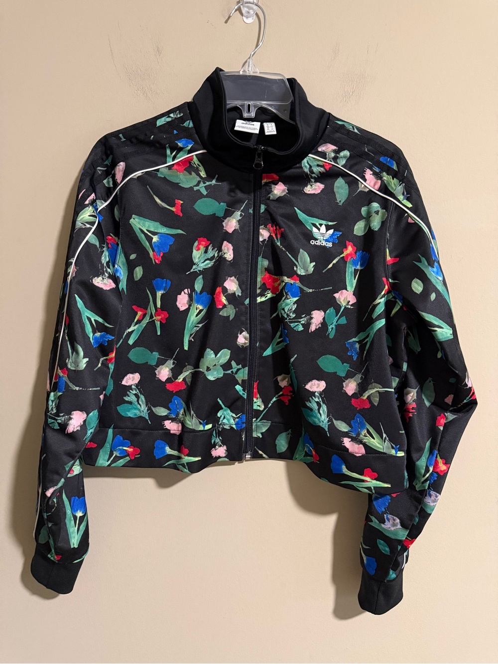 adidas Originals Bellista Floral Cropped Track Jacket Black Multicolor M - Picture 2 of 8